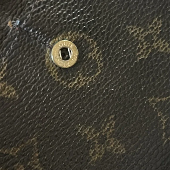 Louis Vuitton Monogram long  Wallet GUC - Picture 5 of 10